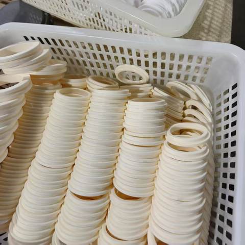 Ceramic rings in storage baskets
